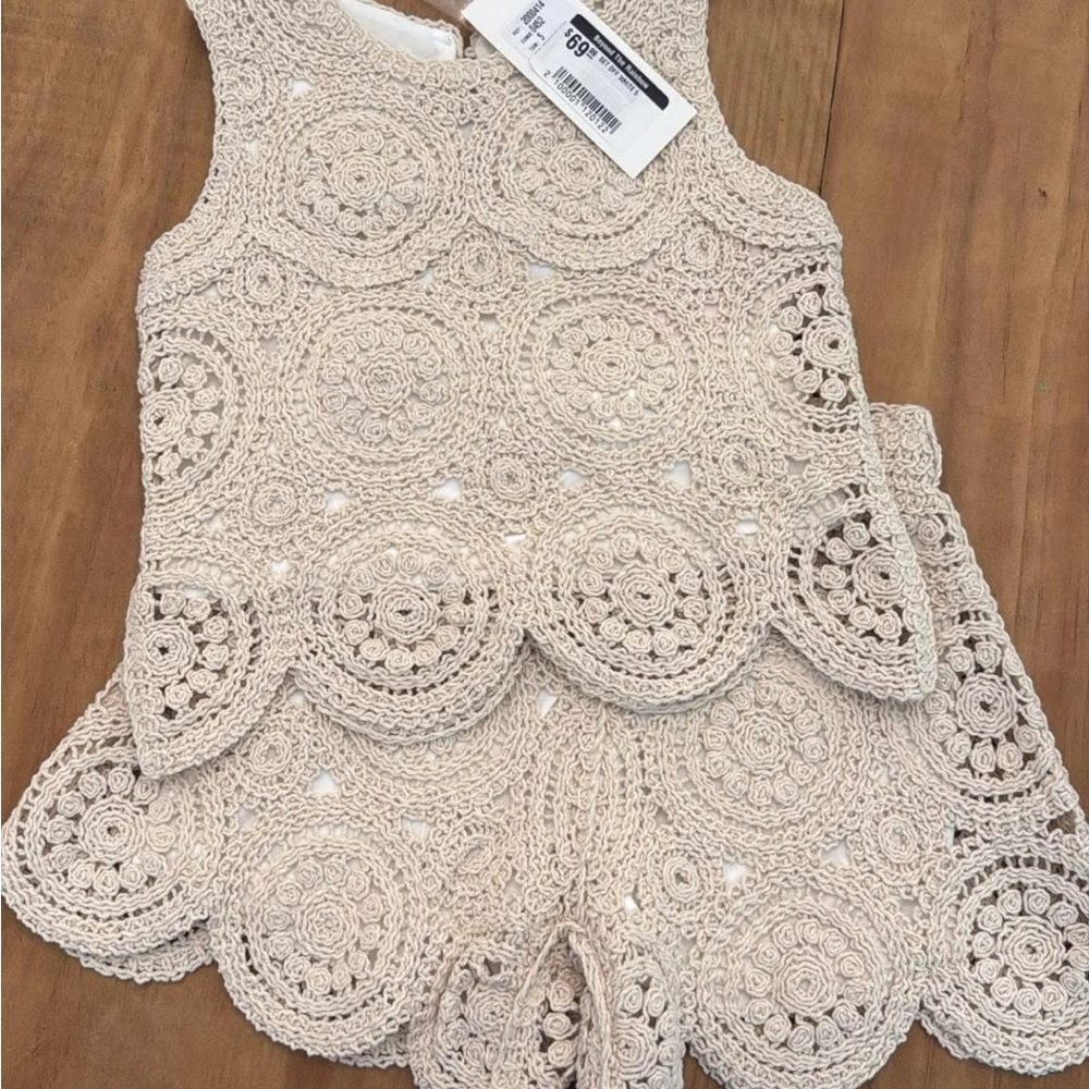 Cream Crochet Sleeveless Short Set